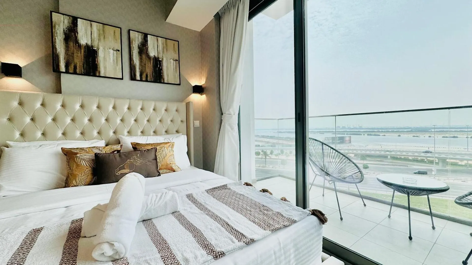 Venduras - Skyline View Farhad Azizi Residence Al Jaddaf Dubai